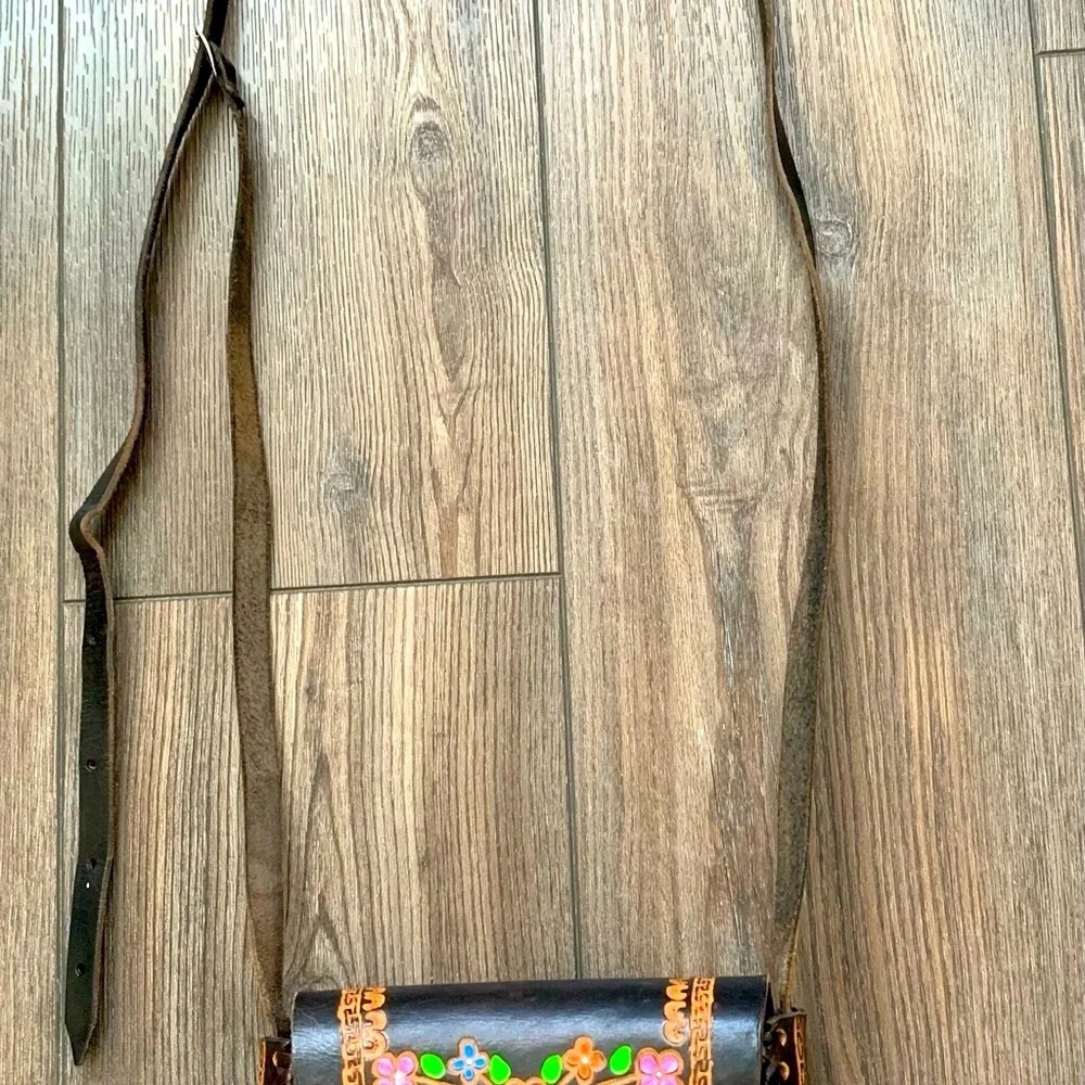 Handcrafted Floral Leather Bag - Picture 2 of 8